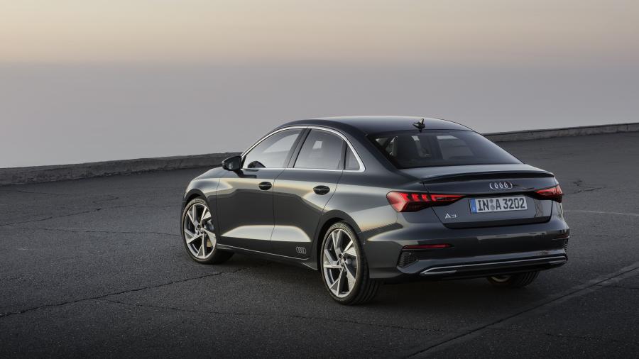  Audi A3 Sedan 35 TFSI 2020 года  (WW) (фото 14 из 50)